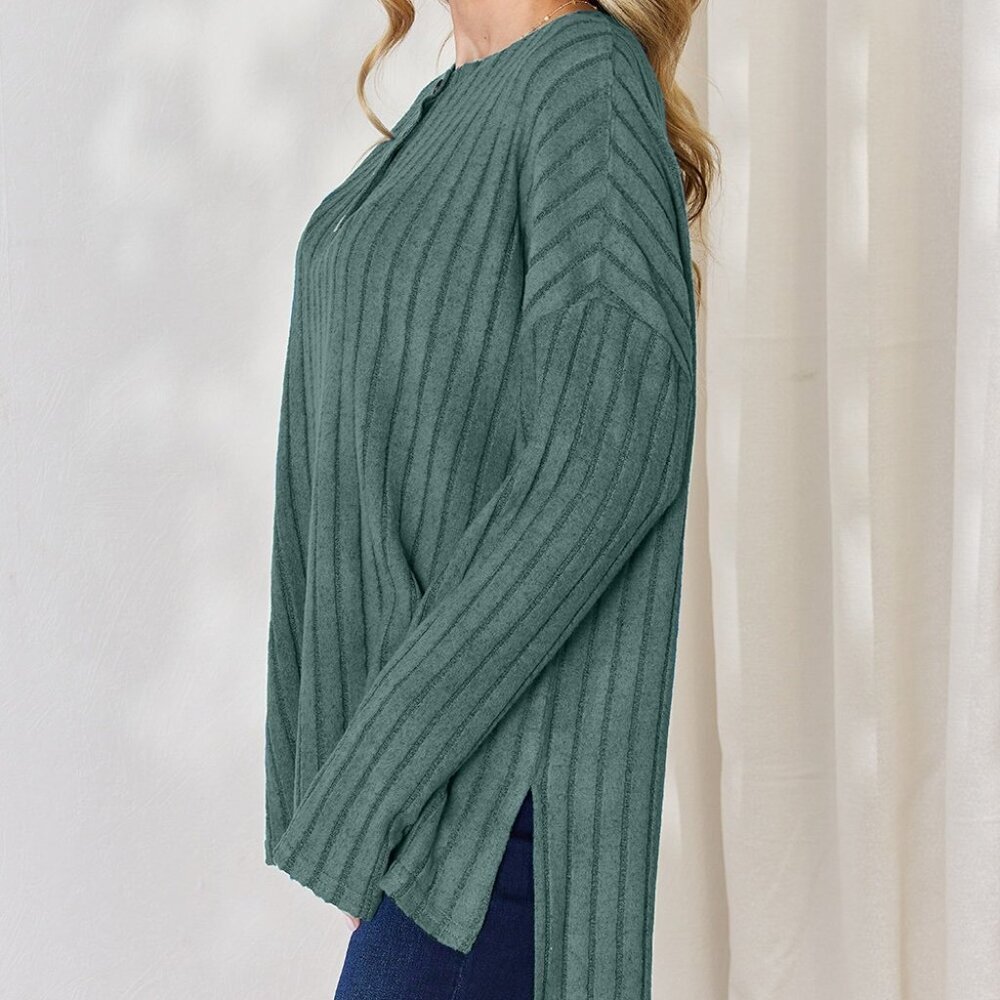 NWT Basic Bae Full Size Ribbed Half Button Long Sleeve High-Low T-Shirt - Picture 2 of 4